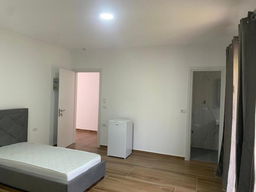 Vila Sala Apartamento Borsh Exterior foto